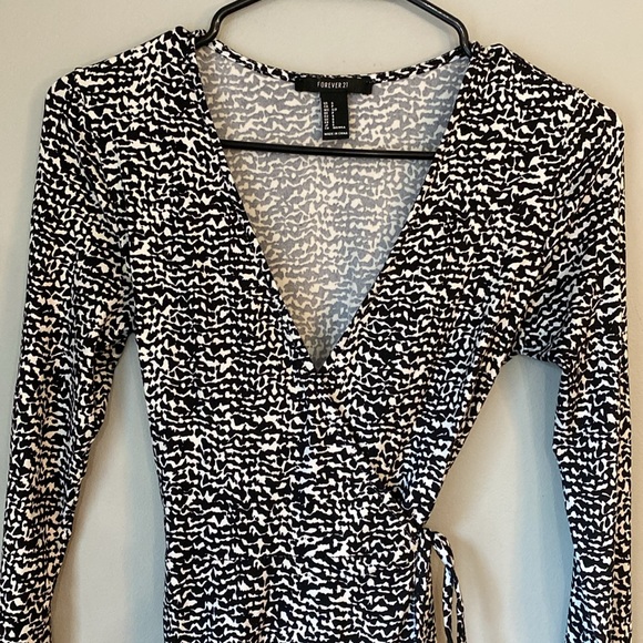 Long Sleeve Wrap Dress - Picture 2 of 3